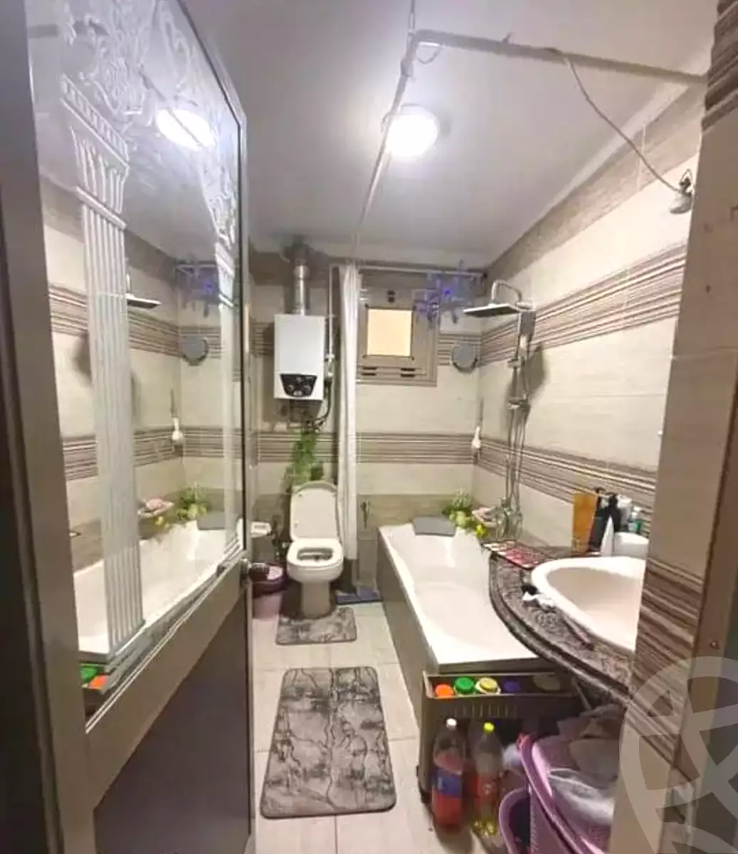https://aqarmap.com.eg/ar/listing/7206572-for-sale-alexandria-el-asafra-shr-45