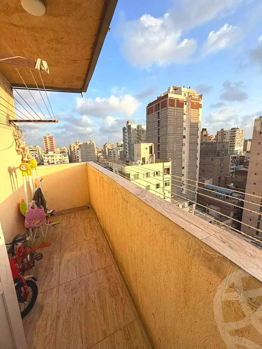 https://aqarmap.com.eg/ar/listing/7206615-for-sale-alexandria-lsywf-el-falki