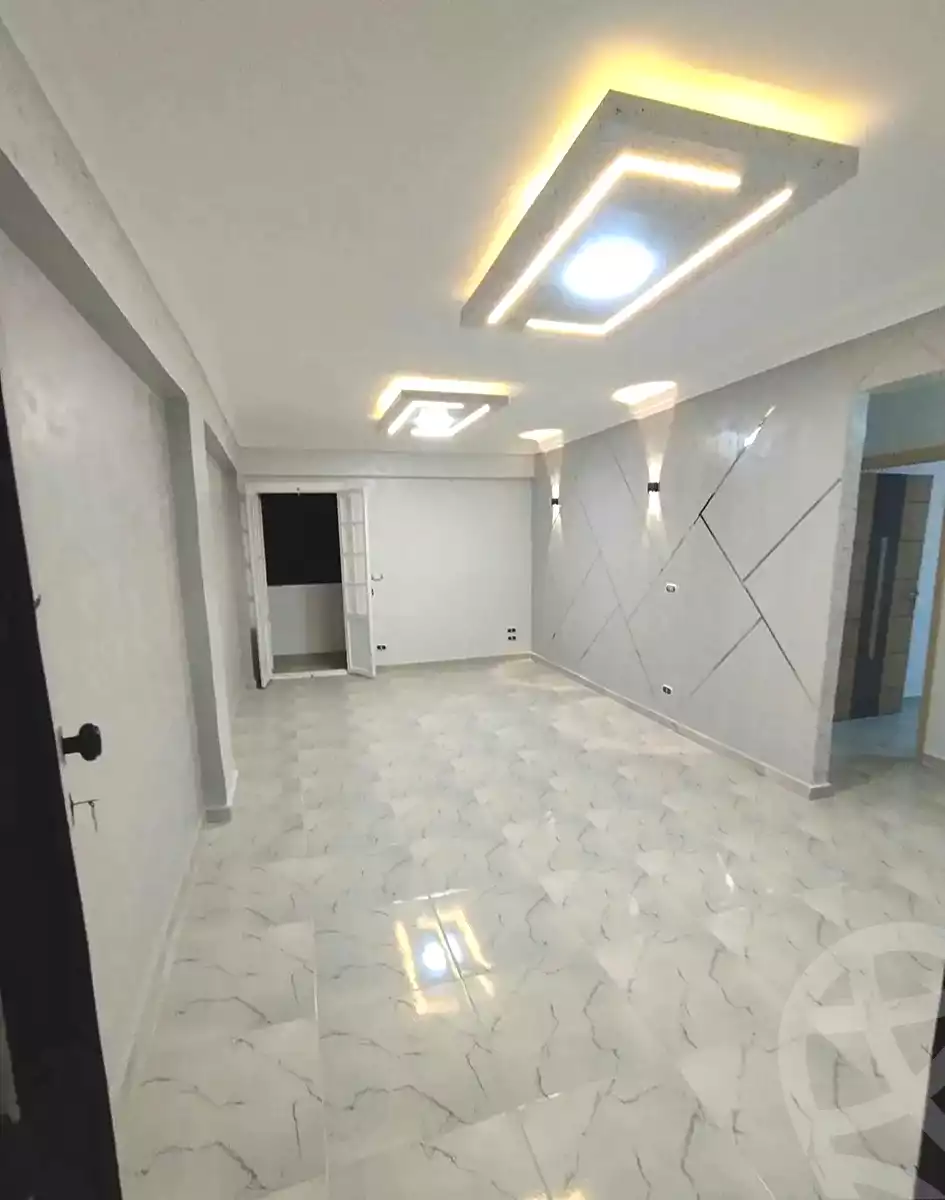 https://aqarmap.com.eg/ar/listing/7206618-for-sale-alexandria-lsywf-el-falki