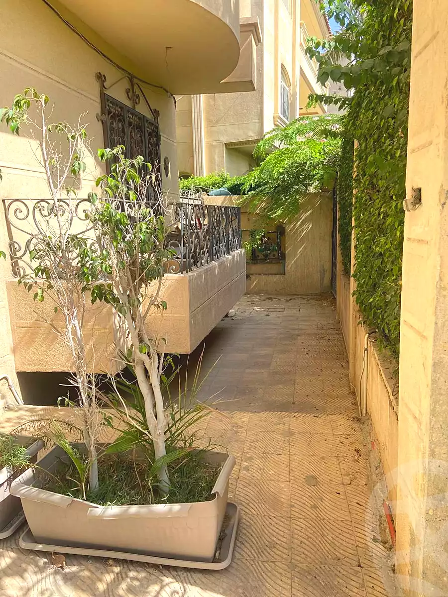 https://aqarmap.com.eg/ar/listing/7206592-for-sale-cairo-new-cairo-first-settlement-neighbourhood-9-el-shaikh-mohamed-al-gizawy-st