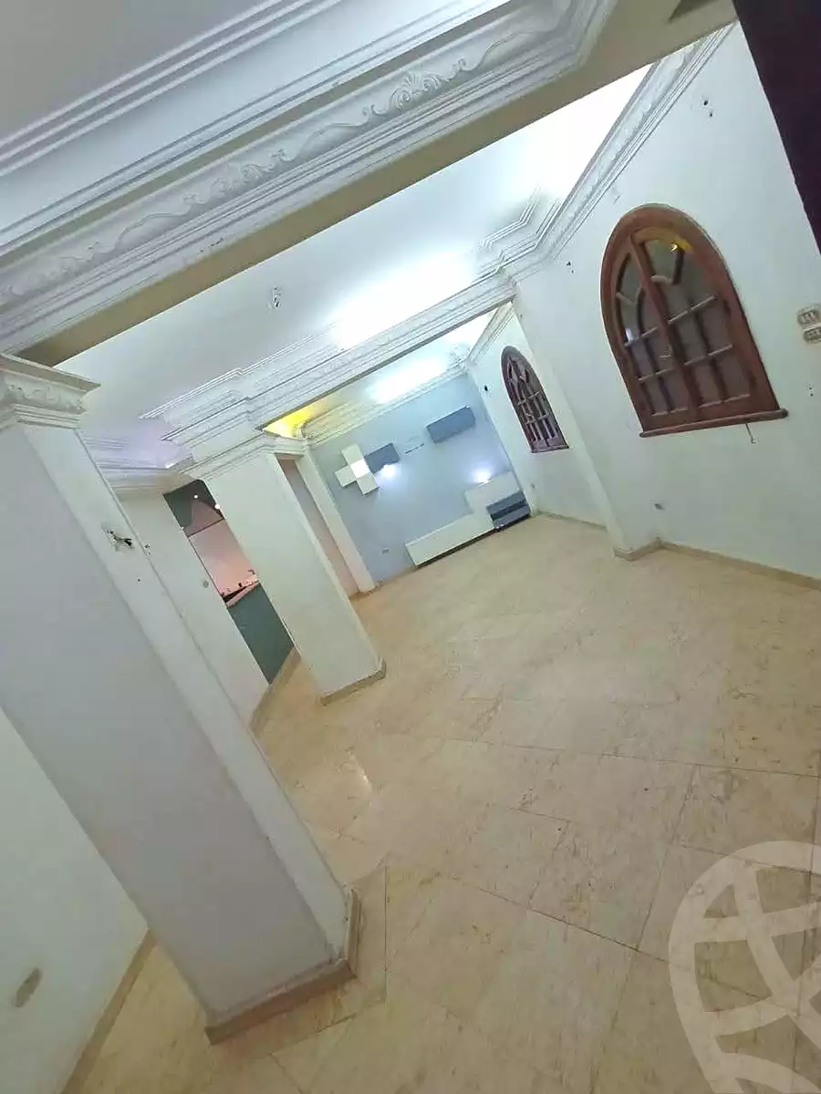 https://aqarmap.com.eg/en/listing/7206658-for-sale-cairo-helwan-helwan-el-sharkeya-thabit-basha-st