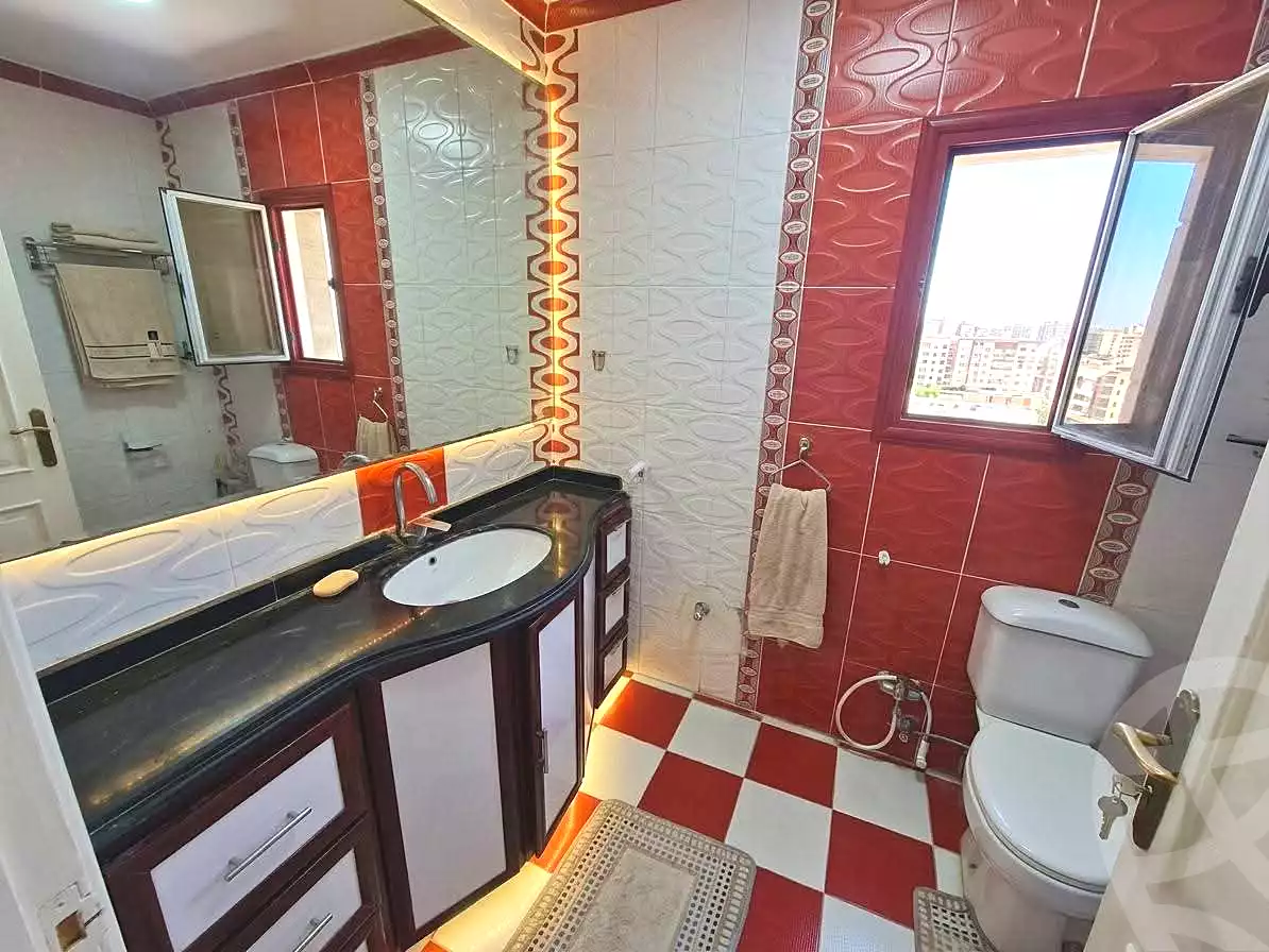 https://aqarmap.com.eg/ar/listing/7206843-for-sale-alexandria-camp-cesar-port-said-street