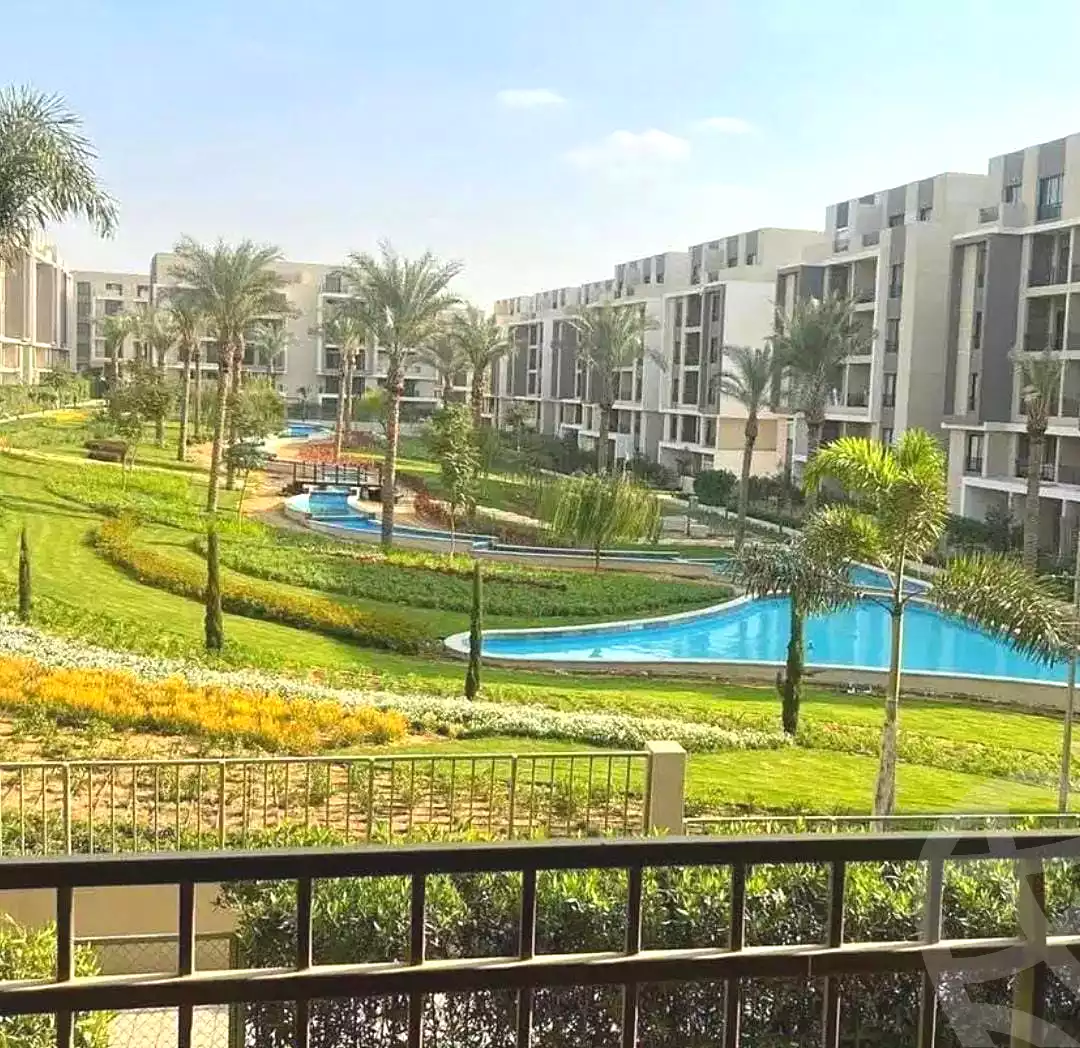 https://aqarmap.com.eg/en/listing/7207002-for-sale-cairo-new-cairo-compounds-fifth-square