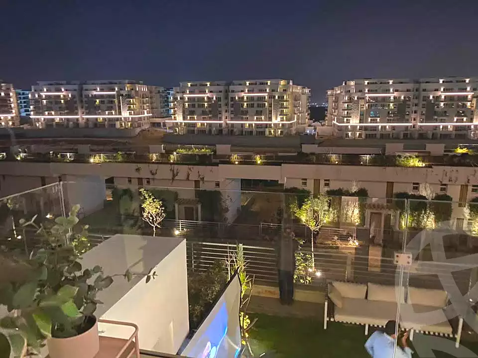 https://aqarmap.com.eg/ar/listing/7207423-for-sale-cairo-new-cairo-compounds-mwntn-fyw-y-syty-club-park-mountain-view-icity