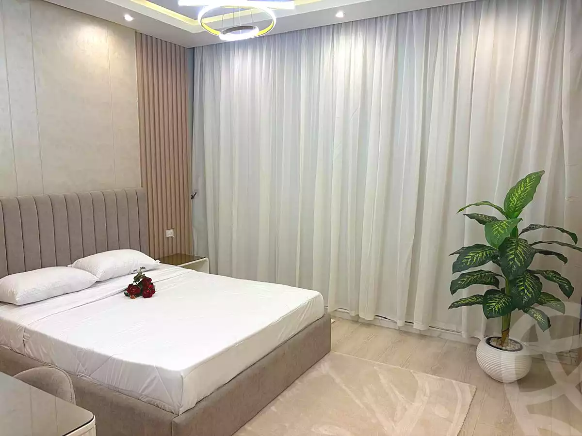 https://aqarmap.com.eg/ar/listing/7207463-for-sale-cairo-new-cairo-compounds-lakeview-residence