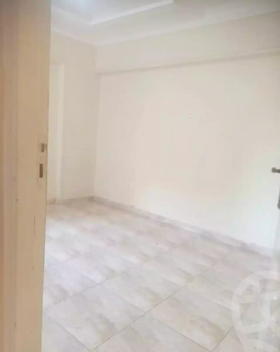 https://aqarmap.com.eg/en/listing/7207537-for-rent-alexandria-el-asafra-shr-45