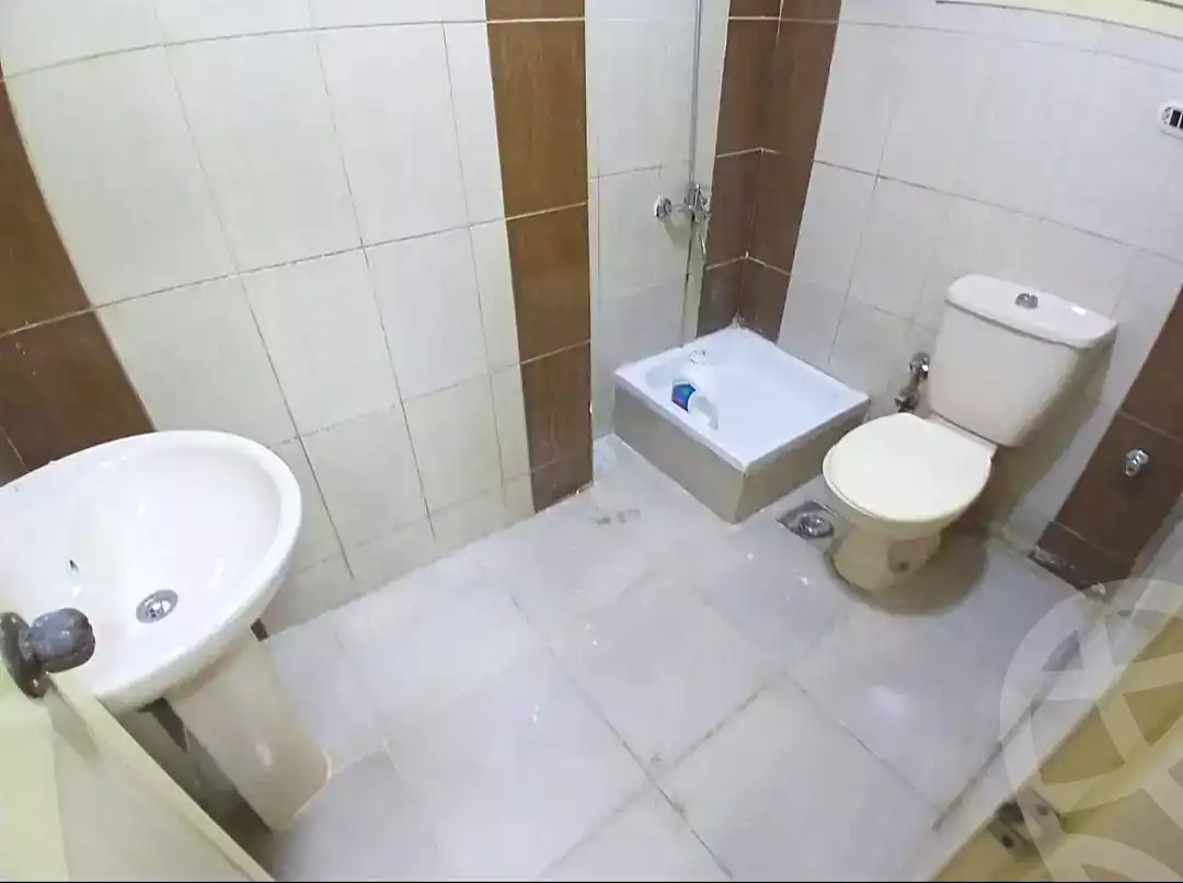 https://aqarmap.com.eg/ar/listing/7207539-for-sale-alexandria-sydy-bshr-sydy-bshr-bhry-gamal-abd-el-nasir-st