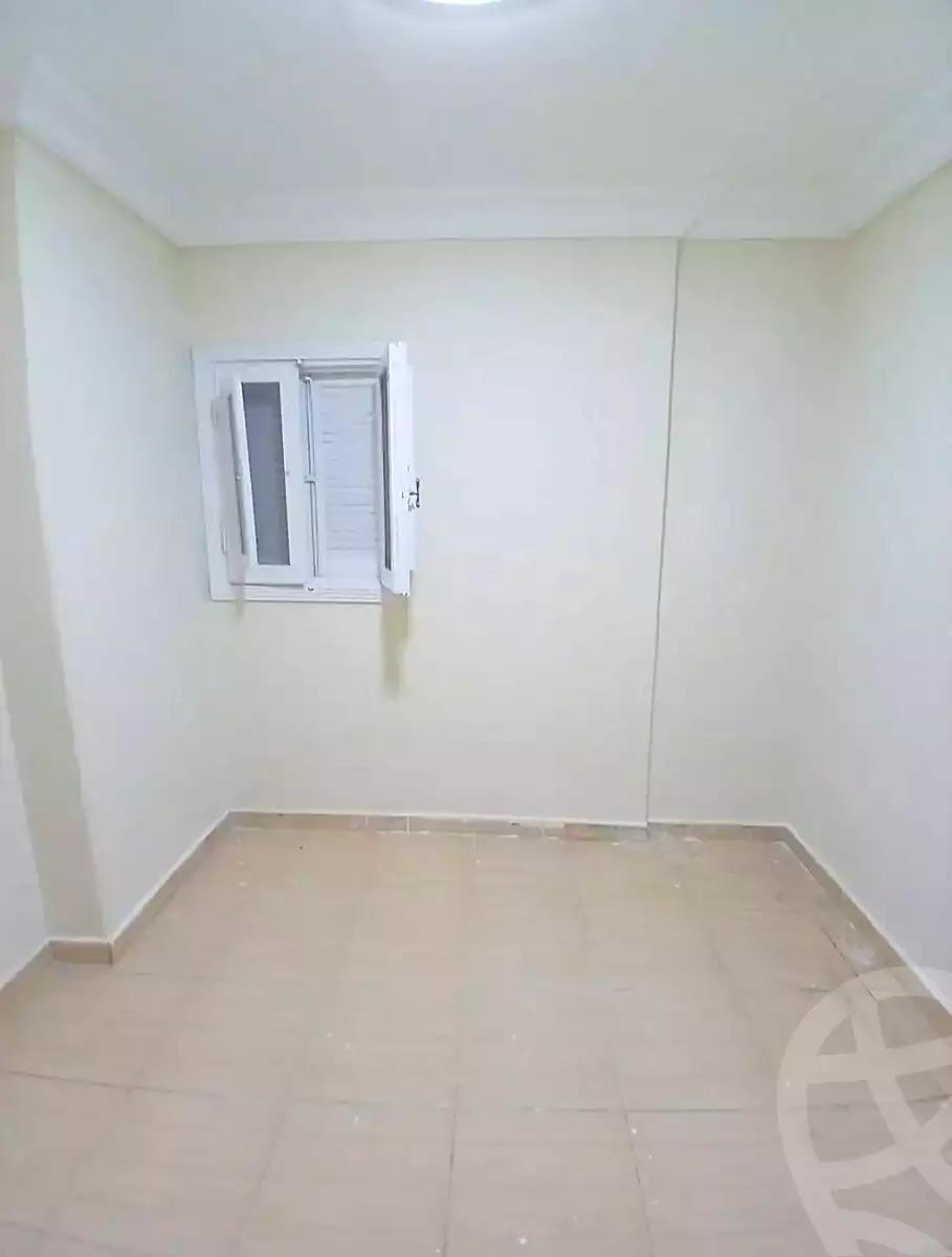 https://aqarmap.com.eg/ar/listing/7207539-for-sale-alexandria-sydy-bshr-sydy-bshr-bhry-gamal-abd-el-nasir-st