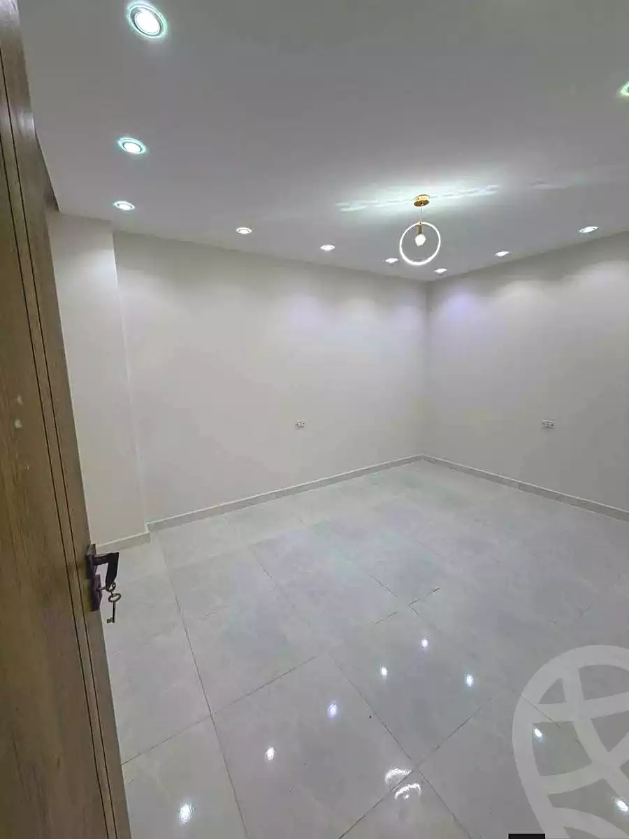 https://aqarmap.com.eg/en/listing/7207746-for-sale-alexandria-al-agamy-lbytsh-bianchiii