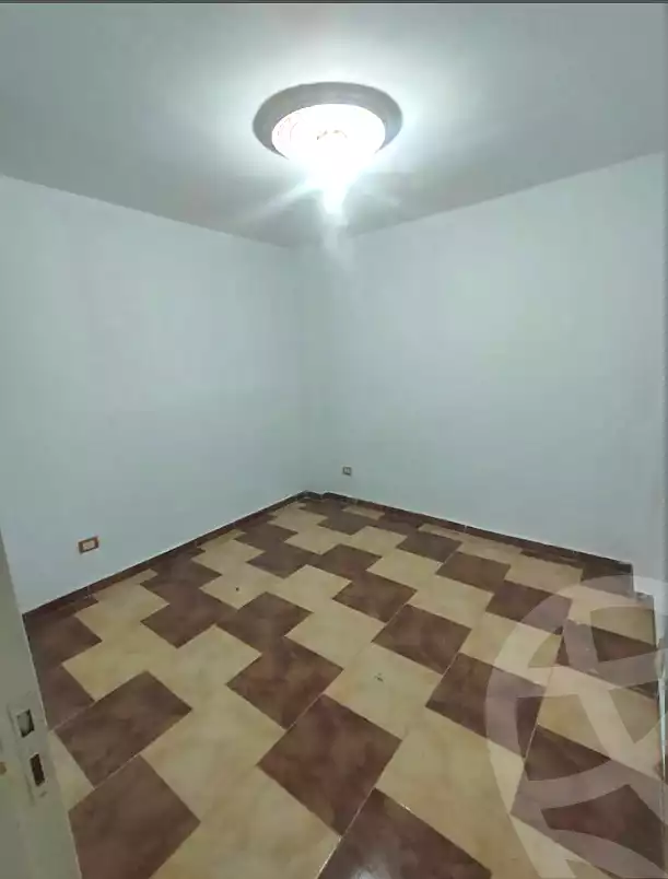 https://aqarmap.com.eg/en/listing/7207978-for-sale-alexandria-lsywf-el-falki