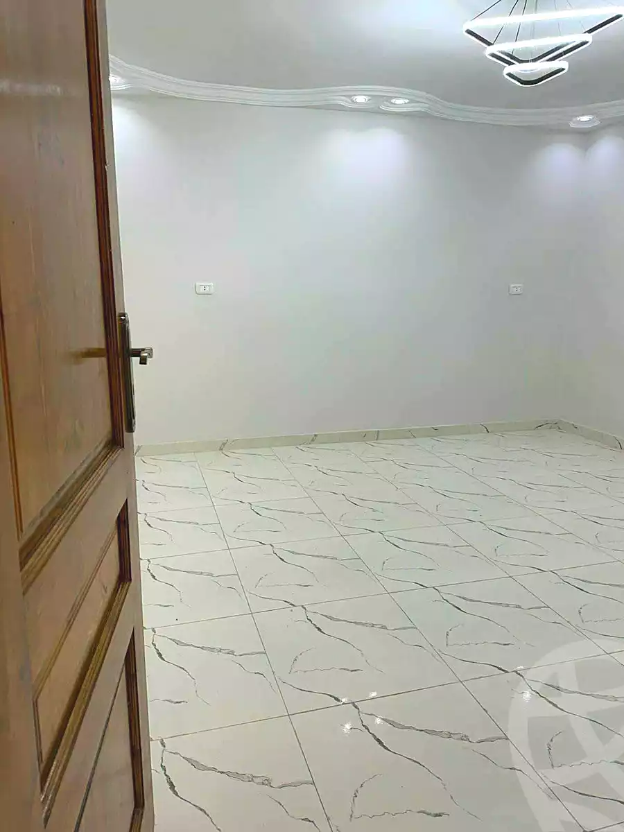 https://aqarmap.com.eg/en/listing/7208000-for-sale-cairo-ain-shams-ahmed-esmat-st