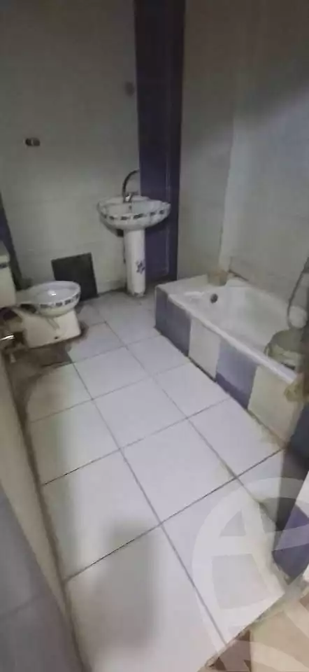 https://aqarmap.com.eg/en/listing/7208176-for-sale-alexandria-al-agamy-lbytsh-princess-st