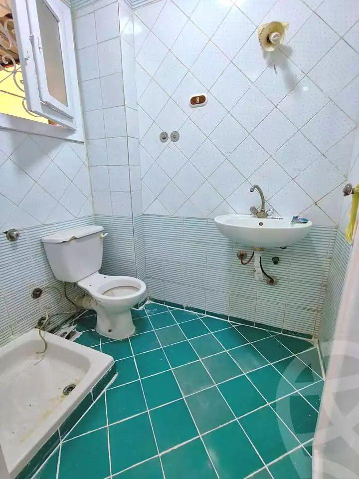 https://aqarmap.com.eg/ar/listing/7208297-for-sale-alexandria-al-agamy-shataa-el-nakheel