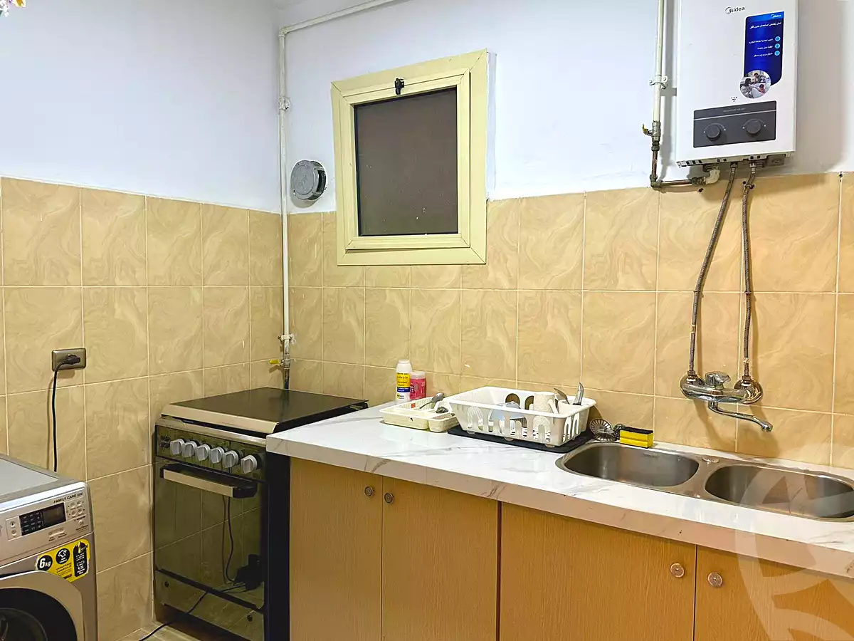 https://aqarmap.com.eg/ar/listing/7208391-for-rent-cairo-new-cairo-ganob-el-akadamiya-south-academy-a-zaid-ebn-haretha-st