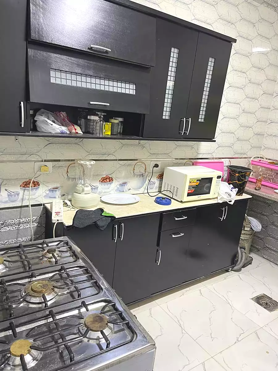 https://aqarmap.com.eg/ar/listing/7208434-for-rent-cairo-new-cairo-south-investors-el-mostashar-mohamed-ayoub-st