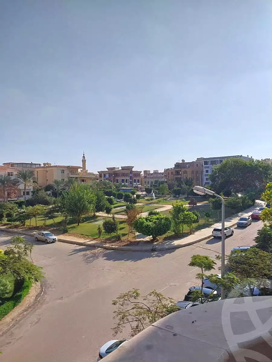 https://aqarmap.com.eg/ar/listing/7208456-for-sale-cairo-new-cairo-el-ahyaa-first-neighborhood-street-1