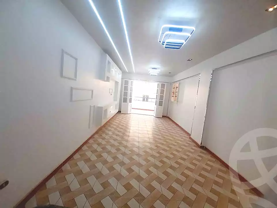 https://aqarmap.com.eg/en/listing/7208499-for-sale-alexandria-al-agamy-shataa-el-nakheel