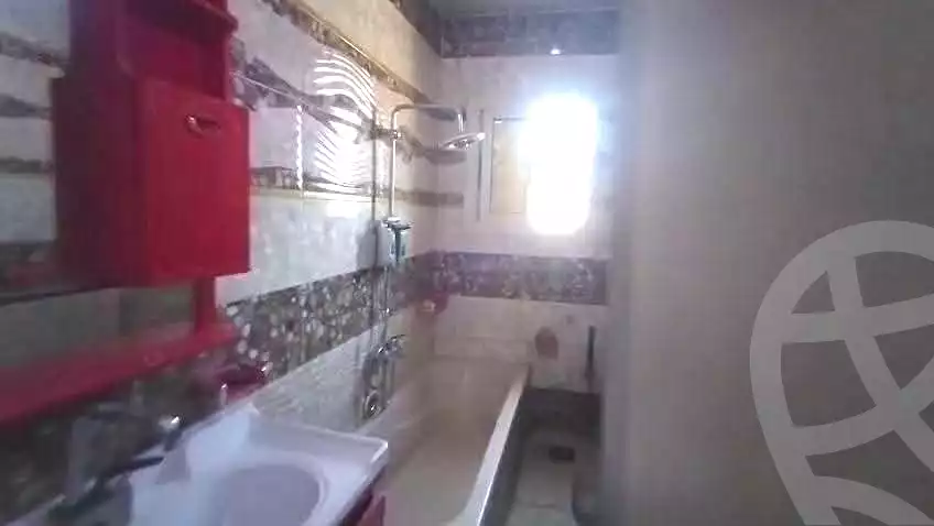 https://aqarmap.com.eg/ar/listing/7208691-for-rent-cairo-faisal-el-tawabeq-el-shaheed-ahmed-hamdy-st