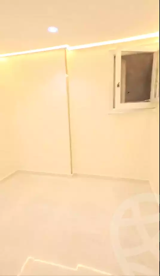 https://aqarmap.com.eg/ar/listing/7208775-for-sale-alexandria-sydy-bshr-sydy-bshr-bhry-street-17
