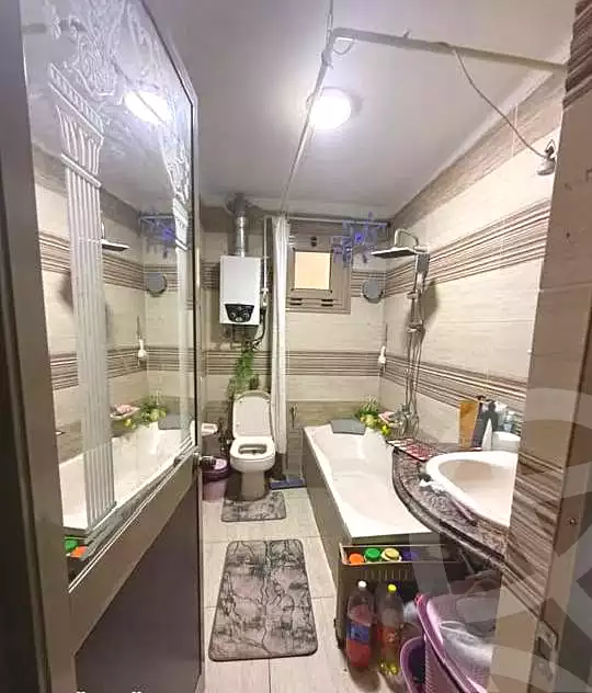 https://aqarmap.com.eg/ar/listing/7208989-for-sale-alexandria-el-asafra-shr-45