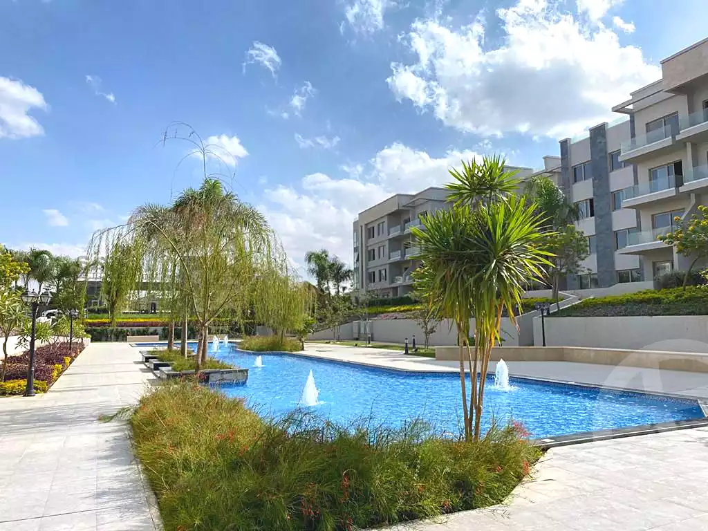https://aqarmap.com.eg/en/listing/7209130-for-sale-cairo-new-cairo-compounds-galleria-moon-valley-compound-arabia