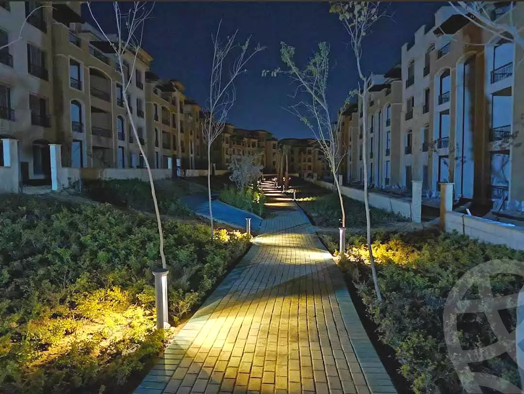 https://aqarmap.com.eg/ar/listing/7209177-for-sale-cairo-new-cairo-compounds-stwn-ryzydns-by-ar-y-llttwyr