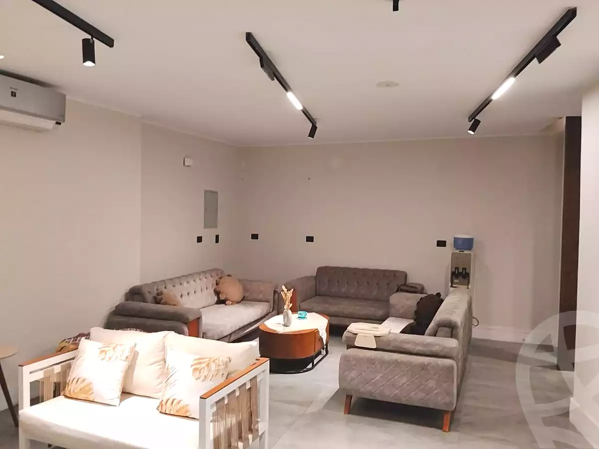 https://aqarmap.com.eg/ar/listing/7209239-for-sale-cairo-el-sheikh-zayed-city-compounds-zayed-heights-compound