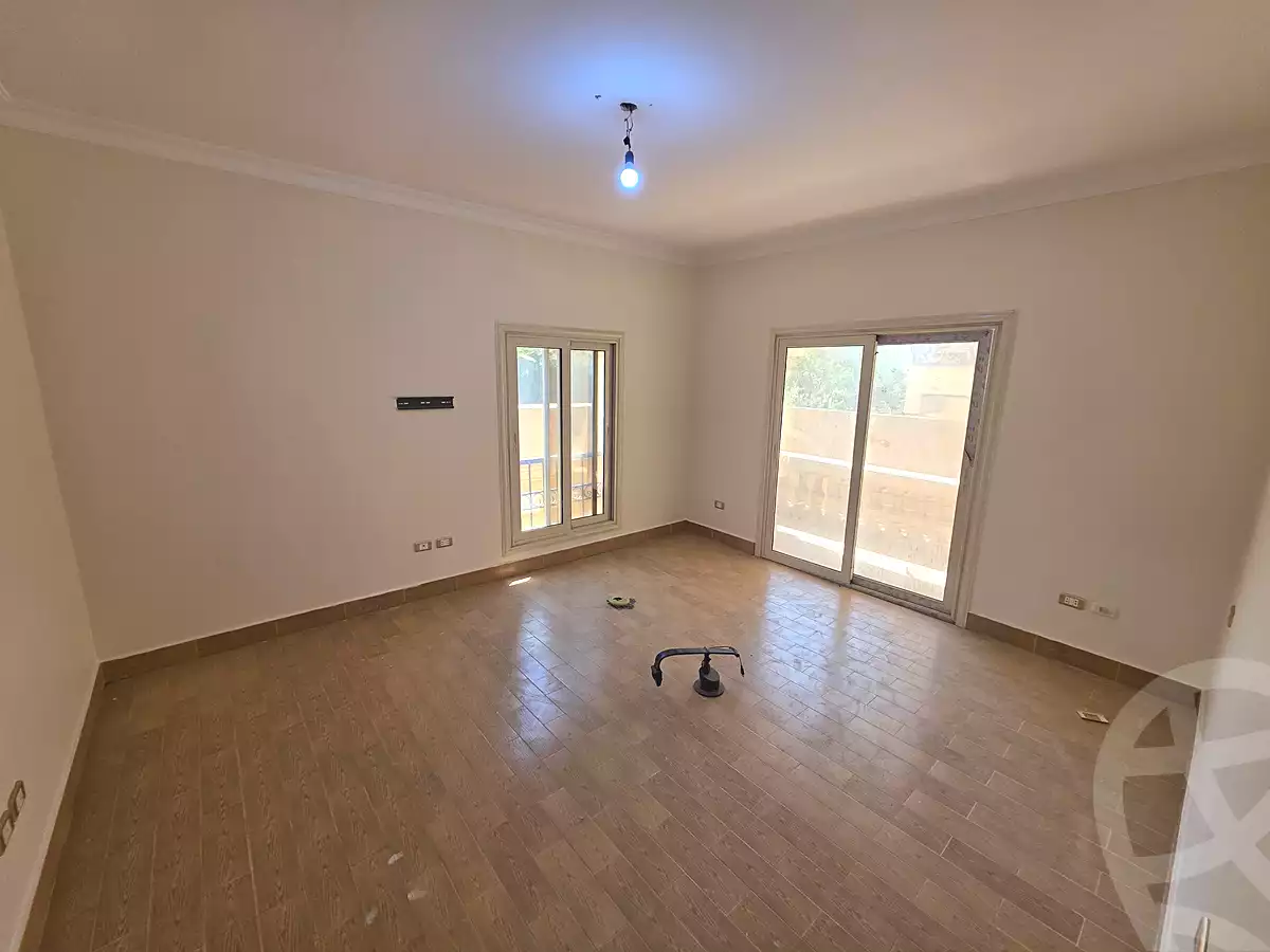 https://aqarmap.com.eg/ar/listing/7209279-for-rent-cairo-new-cairo-south-investors-gamal-abdel-nasser-st