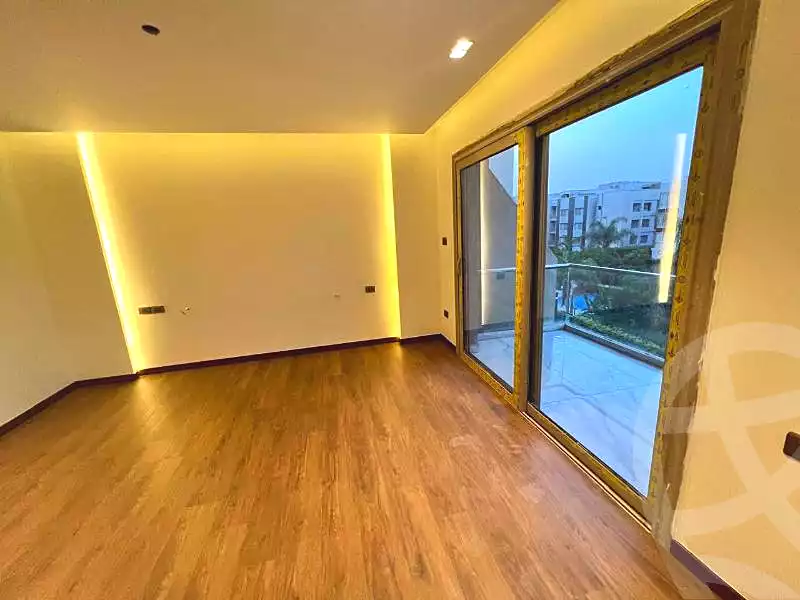 https://aqarmap.com.eg/en/listing/7209291-for-sale-cairo-new-cairo-compounds-galleria-moon-valley-compound-arabia