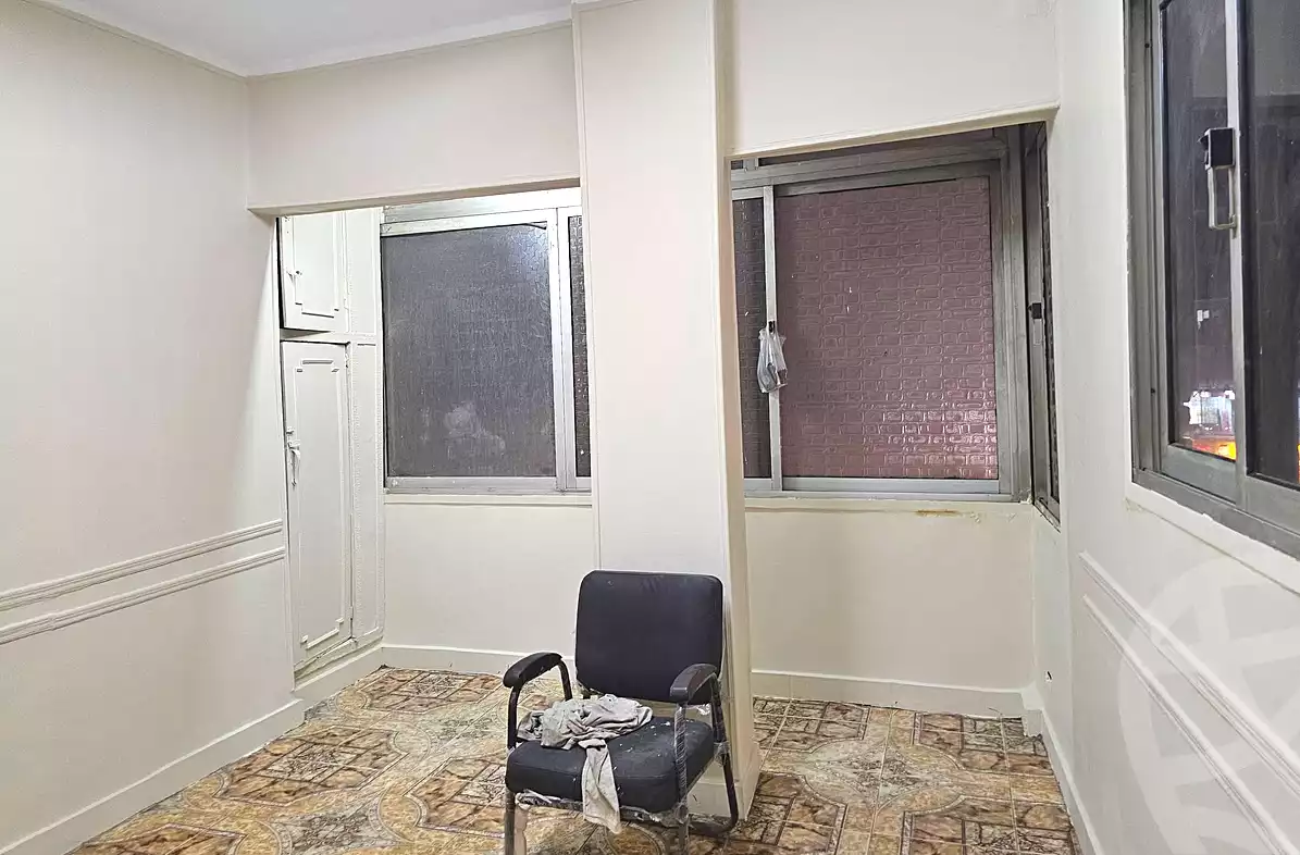 https://aqarmap.com.eg/ar/listing/7209328-for-sale-cairo-ain-shams-ahmed-esmat-st