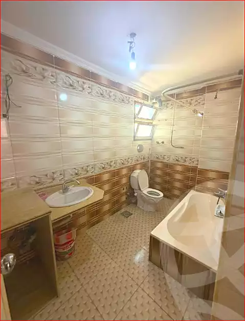 https://aqarmap.com.eg/en/listing/7209416-for-sale-alexandria-lsywf-el-falki