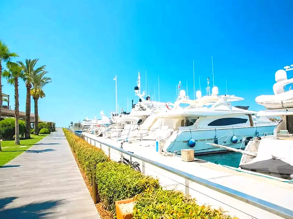 https://aqarmap.com.eg/ar/listing/7209708-for-sale-north-coast-resorts-salt-resort-tatweer-misr