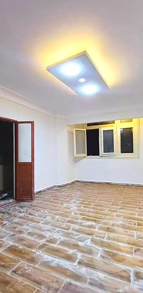 https://aqarmap.com.eg/ar/listing/7209831-for-sale-alexandria-al-agamy-lbytsh-mecca-st