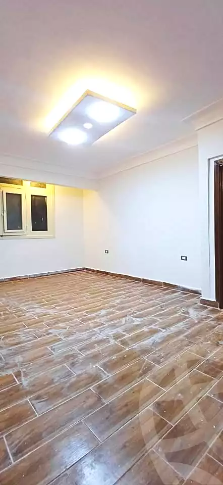 https://aqarmap.com.eg/ar/listing/7209831-for-sale-alexandria-al-agamy-lbytsh-mecca-st
