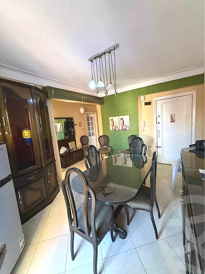 https://aqarmap.com.eg/ar/listing/7209975-for-sale-alexandria-sydy-bshr-sydy-bshr-bhry-amr-el-nogomy-st