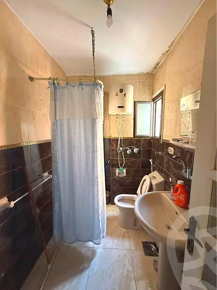 https://aqarmap.com.eg/ar/listing/7209975-for-sale-alexandria-sydy-bshr-sydy-bshr-bhry-amr-el-nogomy-st