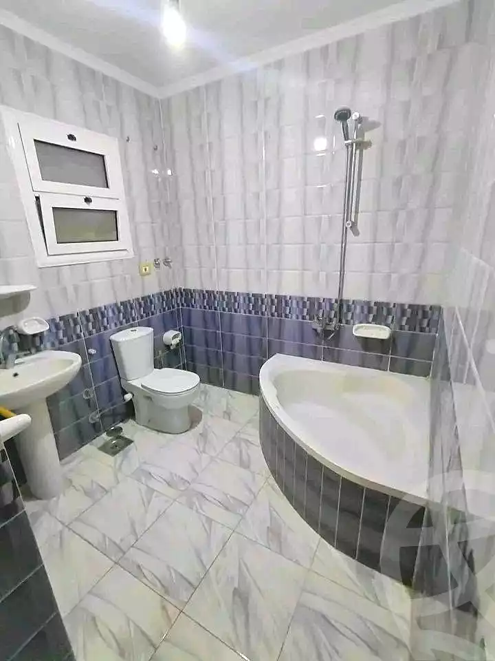 https://aqarmap.com.eg/ar/listing/7210029-for-sale-alexandria-sydy-bshr-sydy-bshr-bhry-khalil-hamada-st