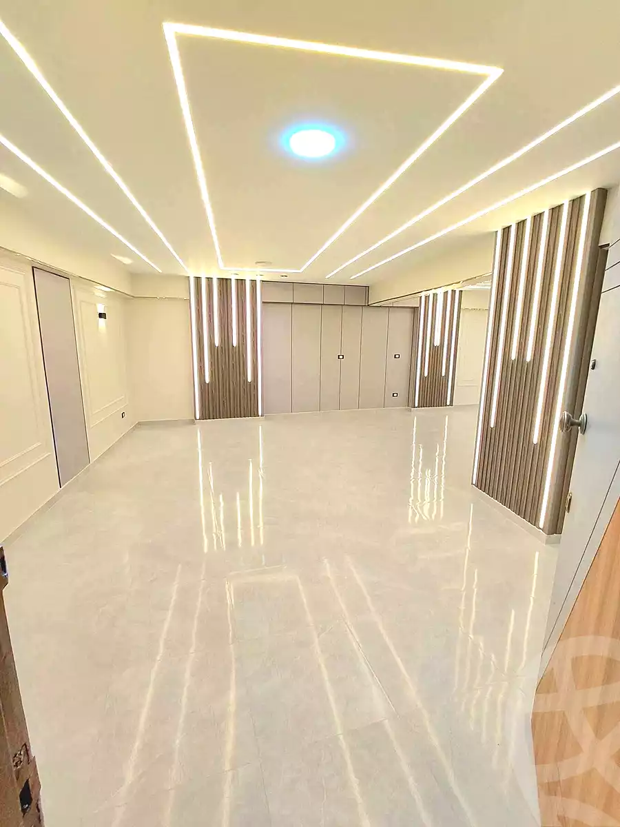 https://aqarmap.com.eg/en/listing/7210088-for-sale-alexandria-sydy-bshr-sydy-bshr-bhry-shr-mhmwd-l-yswy