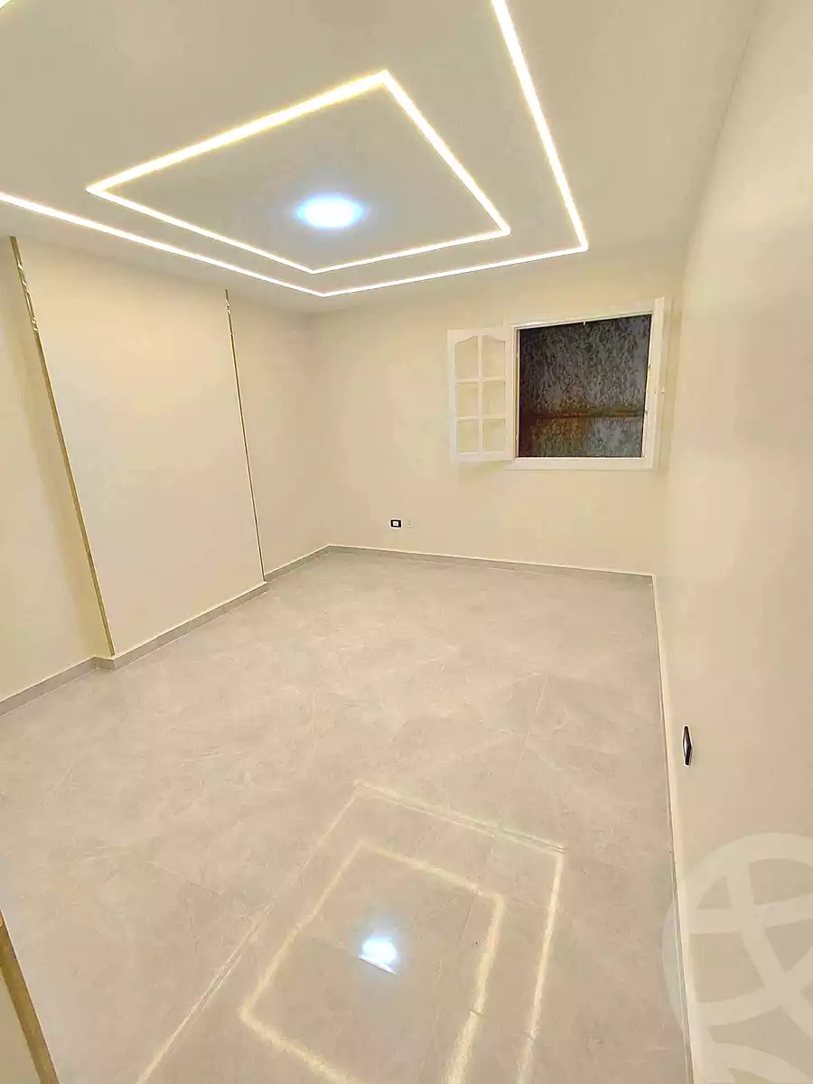 https://aqarmap.com.eg/en/listing/7210088-for-sale-alexandria-sydy-bshr-sydy-bshr-bhry-shr-mhmwd-l-yswy