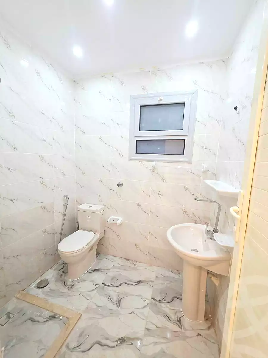 https://aqarmap.com.eg/ar/listing/7210164-for-sale-alexandria-sydy-bshr-sydy-bshr-bhry-shr-mhmd-njyb