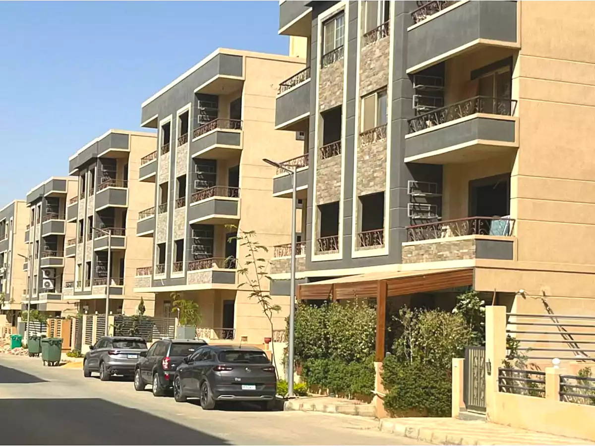 https://aqarmap.com.eg/en/listing/7210180-for-sale-cairo-new-cairo-compounds-sephora-heights