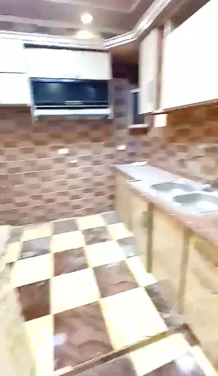 https://aqarmap.com.eg/ar/listing/7210278-for-sale-alexandria-lsywf-abd-el-fattah-el-shashaei-st