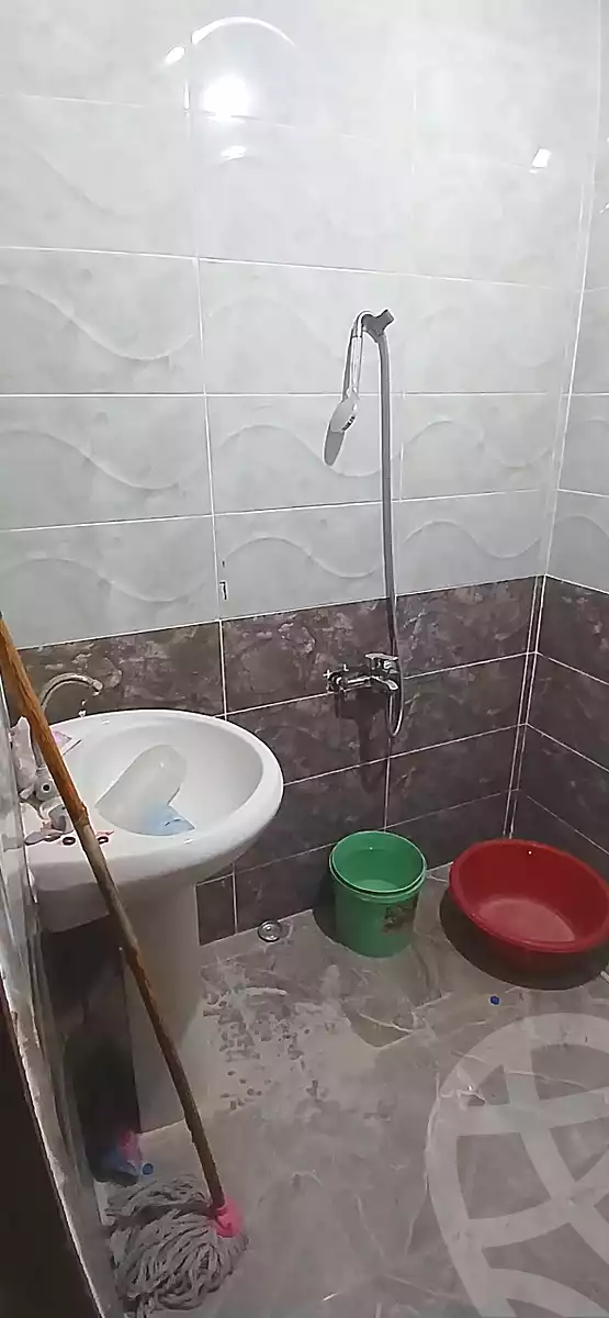 https://aqarmap.com.eg/en/listing/7210342-for-sale-alexandria-al-agamy-el-hanouvel