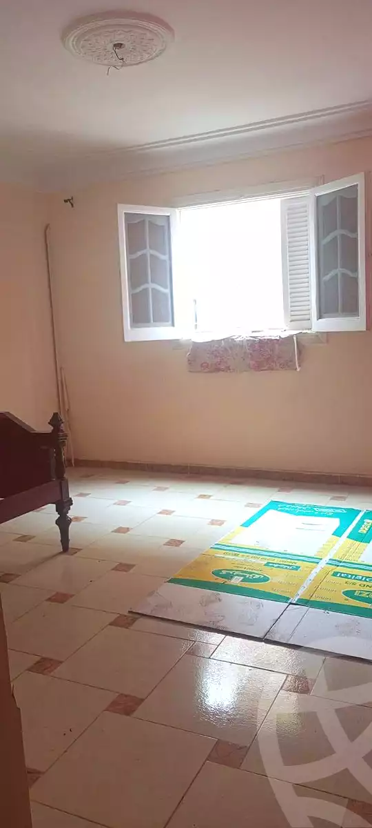 https://aqarmap.com.eg/en/listing/7210442-for-rent-alexandria-al-agamy-el-hanouvel-abo-el-shawareb-st