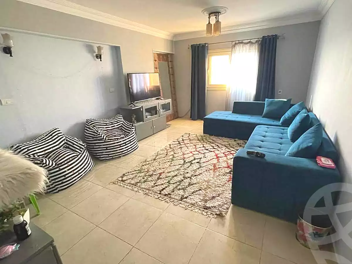 https://aqarmap.com.eg/ar/listing/7210557-for-sale-cairo-helwan-kwrnysh-hlwn