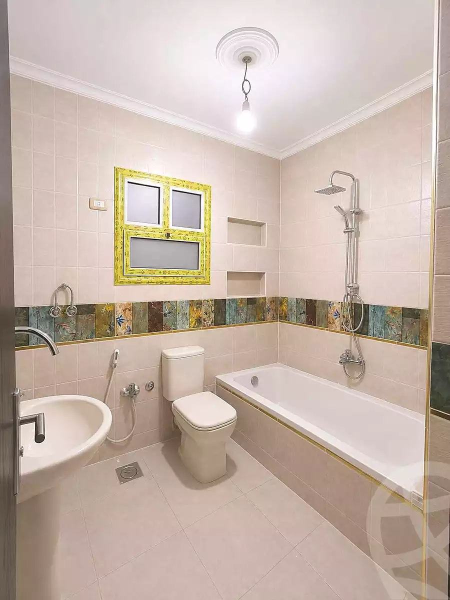 https://aqarmap.com.eg/ar/listing/7210706-for-sale-cairo-helwan-helwan-el-sharkeya-latif-basha-st