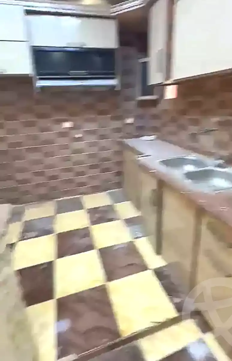 https://aqarmap.com.eg/ar/listing/7210824-for-sale-alexandria-lsywf-abd-el-fattah-el-shashaei-st
