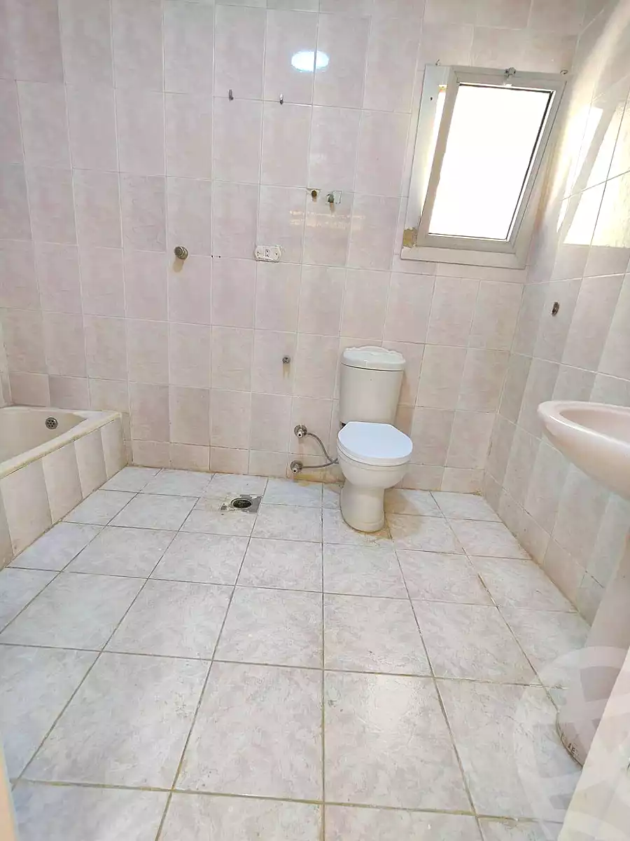 https://aqarmap.com.eg/ar/listing/7210897-for-sale-alexandria-al-agamy-shataa-el-nakheel
