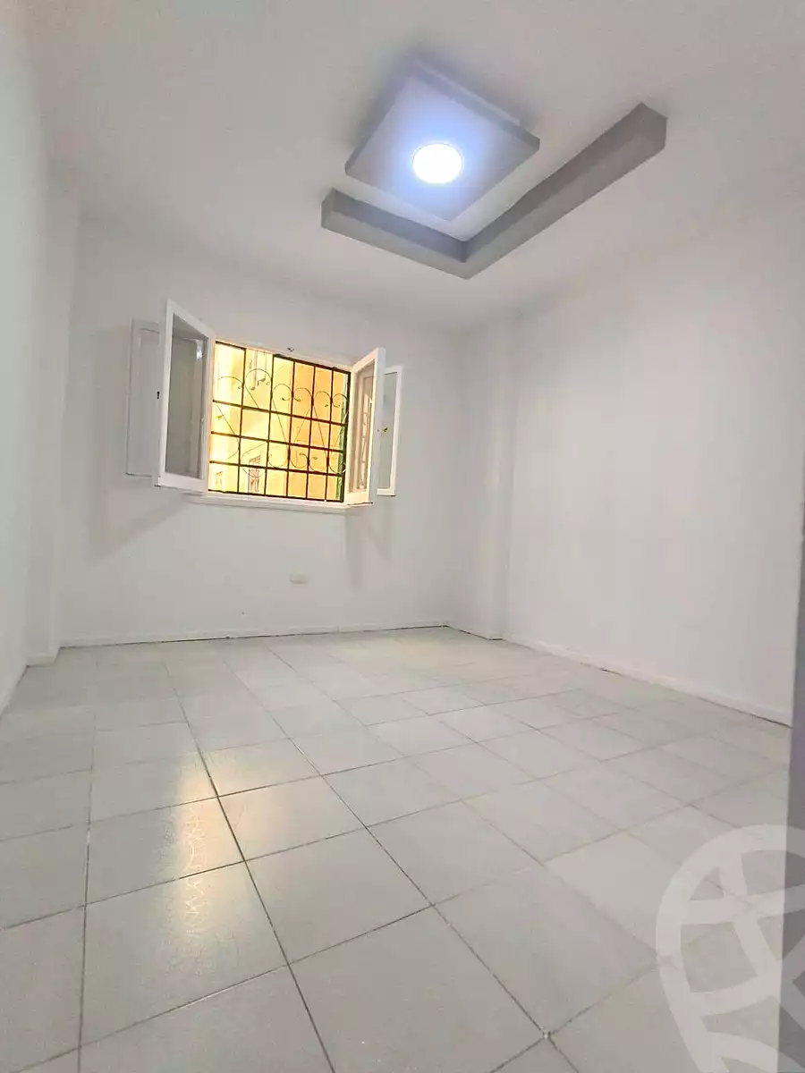https://aqarmap.com.eg/ar/listing/7210930-for-sale-alexandria-al-agamy-shataa-el-nakheel