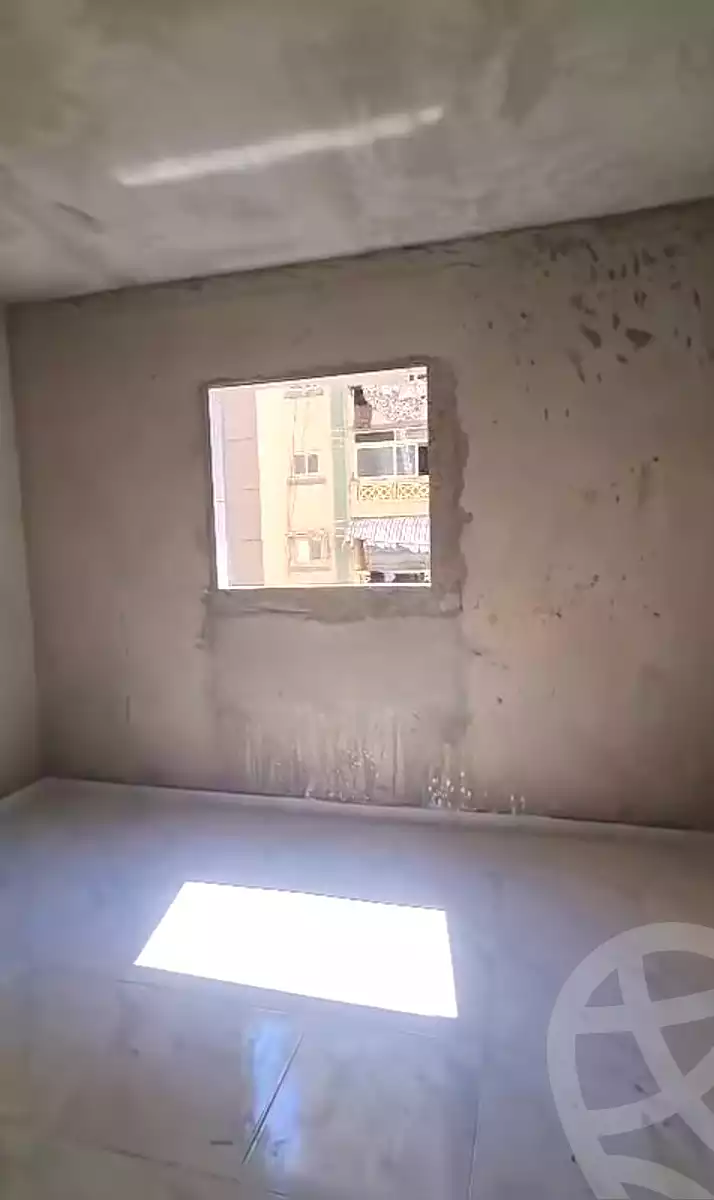 https://aqarmap.com.eg/ar/listing/7211149-for-sale-alexandria-el-asafra-shr-45